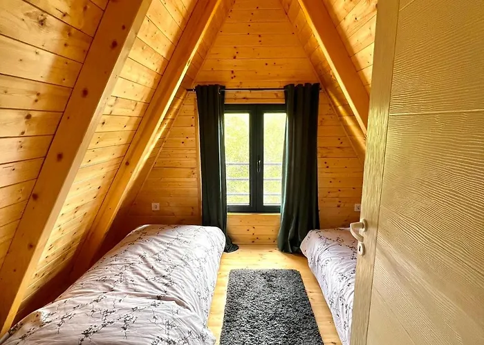 Kır Evi Vezirove Zore