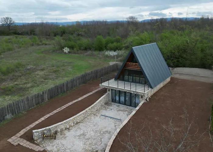 Kır Evi Vezirove Zore *