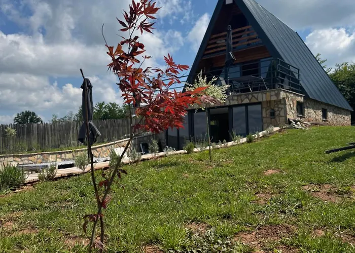 Vezirove Zore Kır Evi