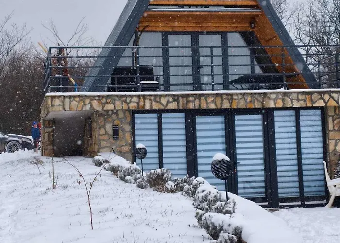 Vezirove Zore Kır Evi Paraćin